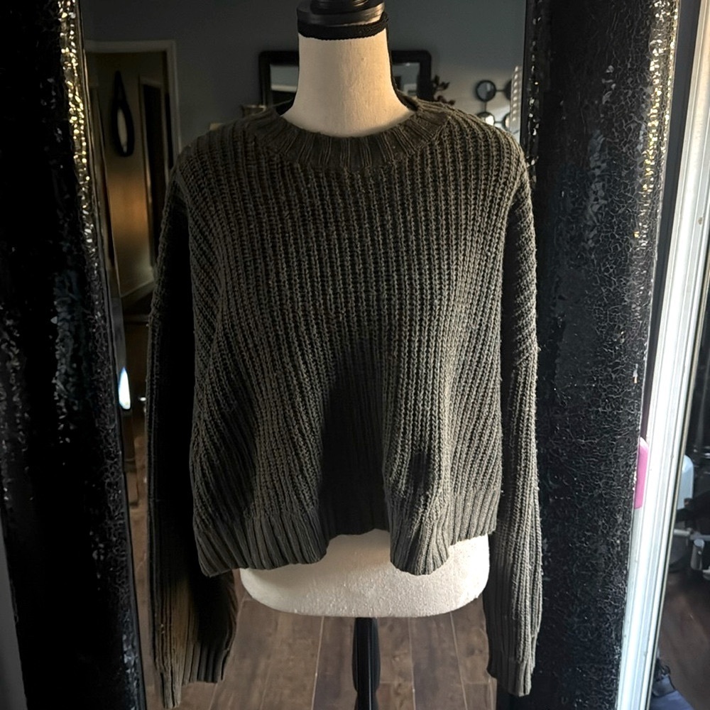 SET ACTIVE dark green set active cropped sweater